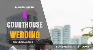 Attire Tips for a Courthouse Wedding