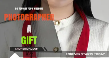 Should You Gift Your Wedding Photographer? Etiquette and Ideas