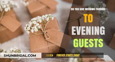 Should Evening Wedding Guests Receive Favors? Etiquette Explained
