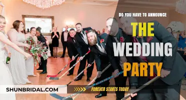Should You Announce the Wedding Party? Etiquette and Tips
