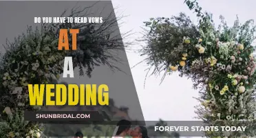 Personalized Wedding Vows: To Read or Not to Read?