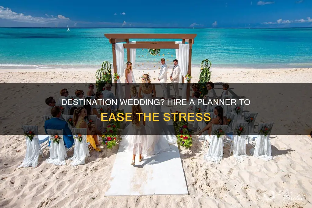 do you hire wedding planner at destination