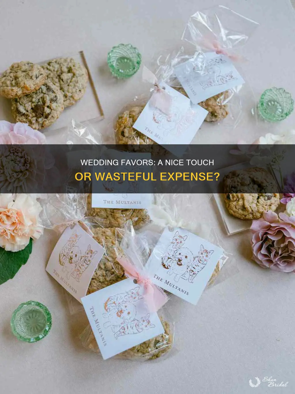 do you need to have wedding favors