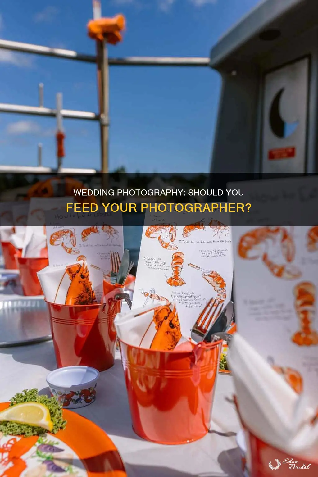 do you provide food for wedding photographer