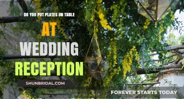 How to Set Tables for a Wedding Reception