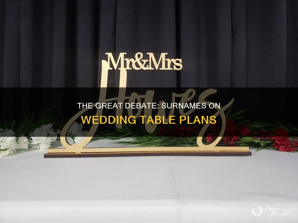 do you put surnames on wedding table plan