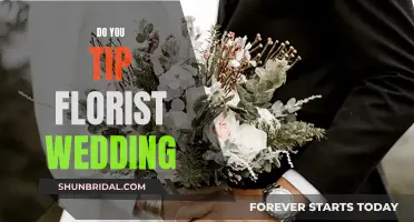 Tipping Florists for Weddings: Is It Necessary?