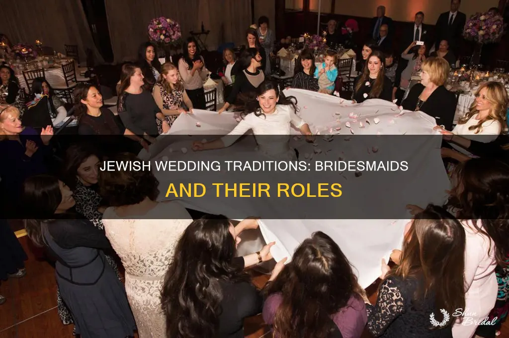 does a jewish wedding have bridesmaids