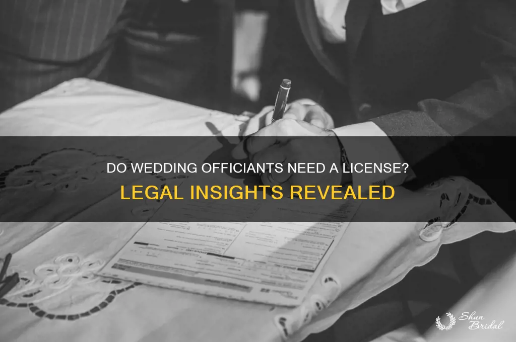 does a wedding officiant have to be licensed