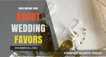 Wedding Favors: Are They Worth the Fuss?