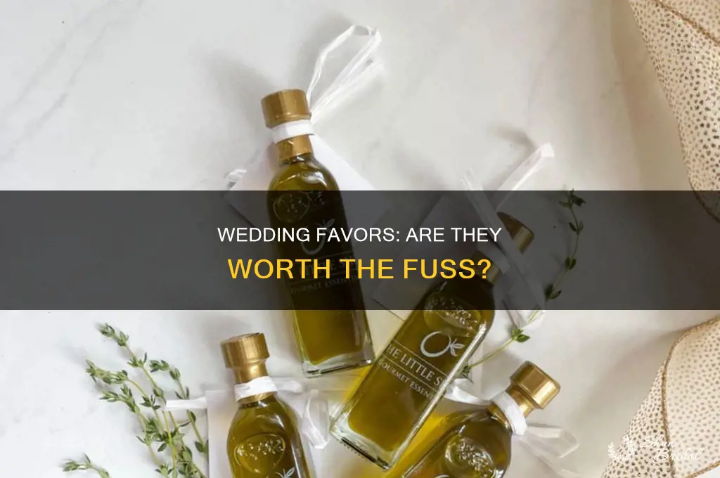 does anyone care about wedding favors