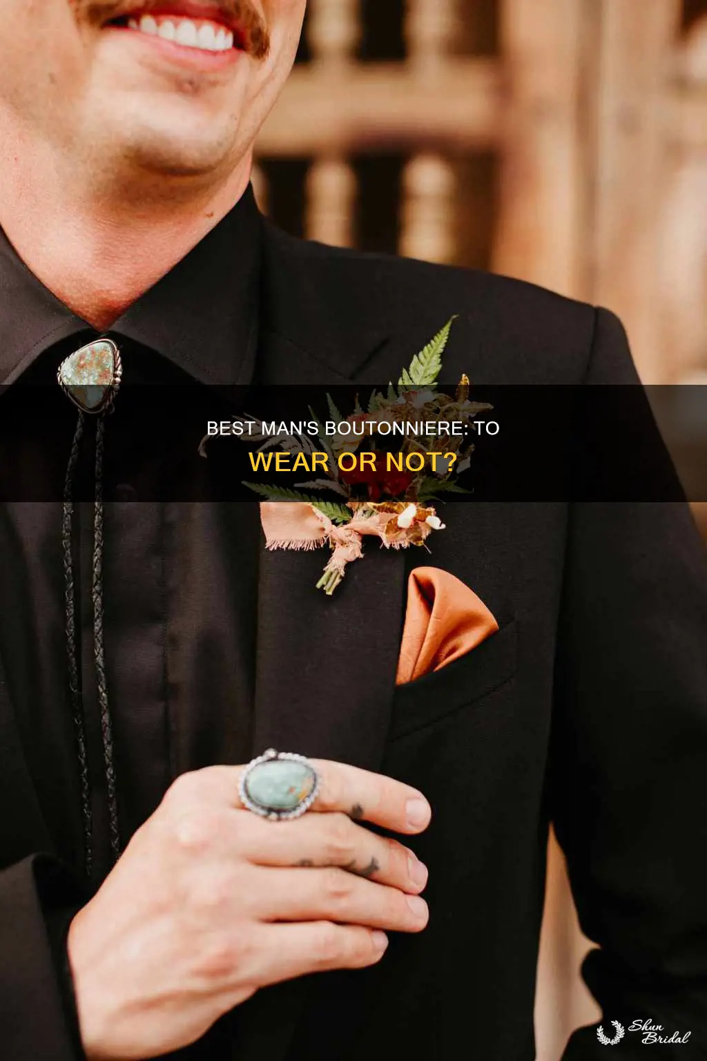 does best man wear boutonniere