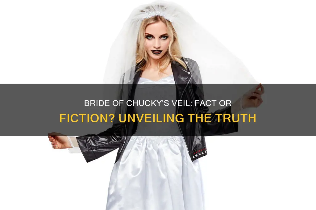 does bride of chucky wear a veil