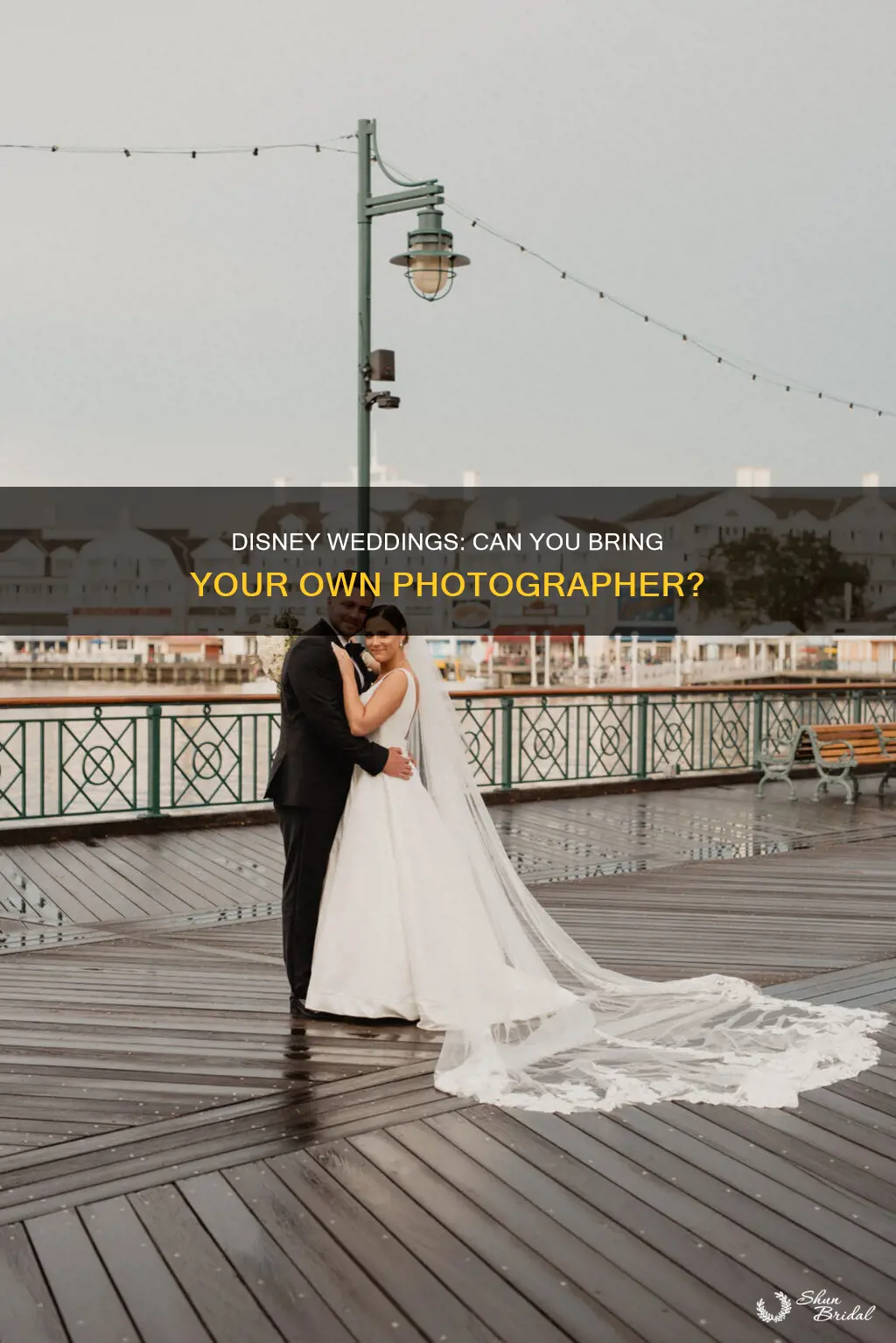 does disney weddings allow outside photographers