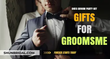 Groomsmen Gift Guide: Should the Groom Party Give Presents?