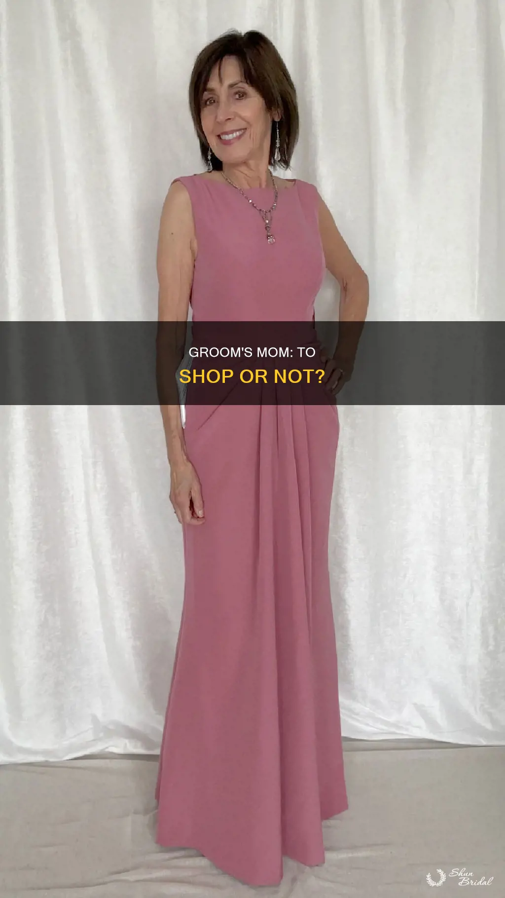 does grooms mom go wedding dress shopping