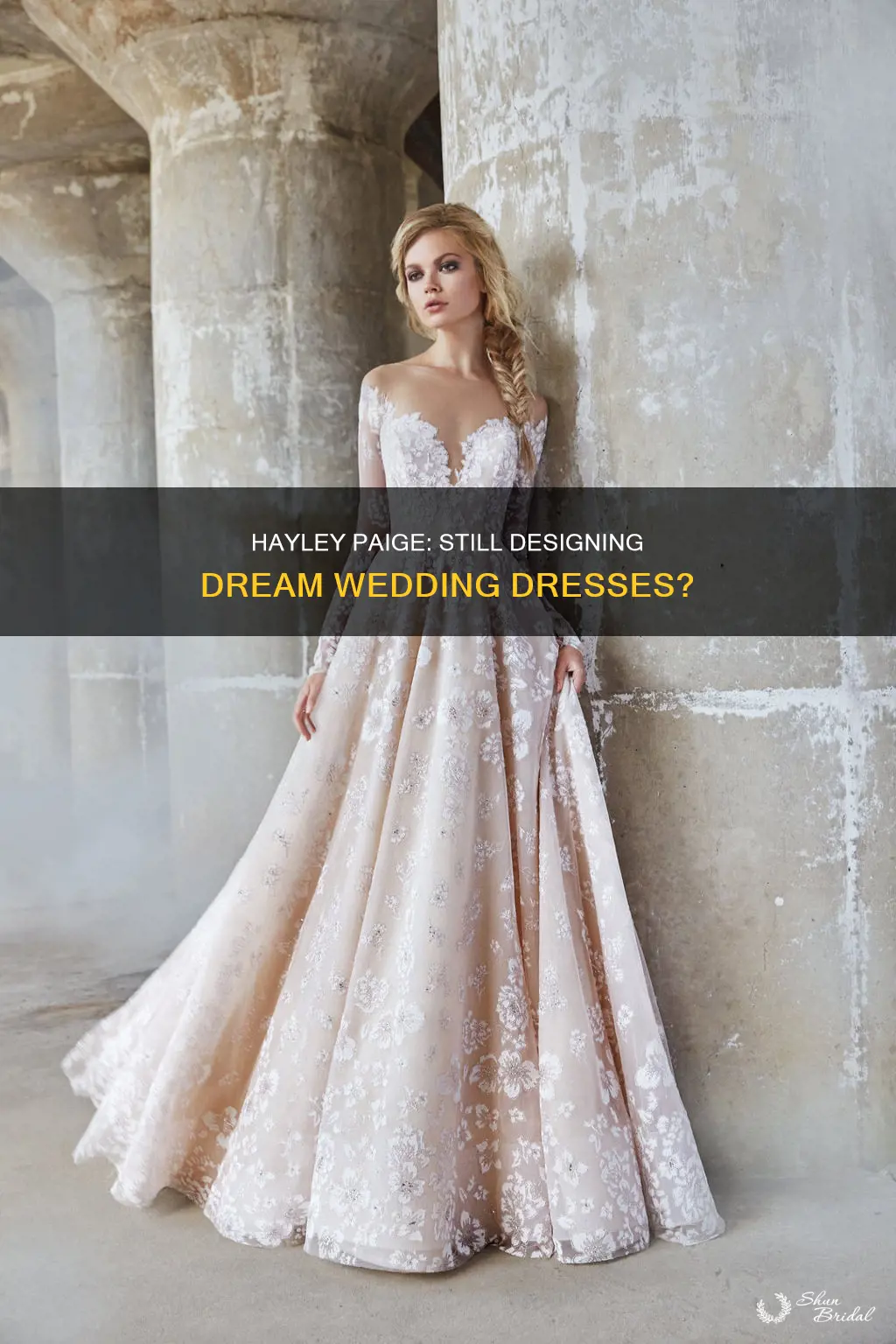 does hayley paige still design wedding dresses