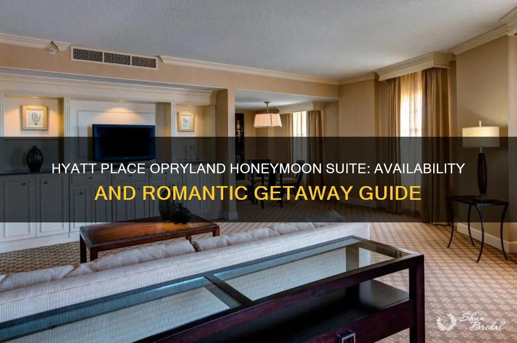 does hyatt place opryland have honeymoon suite