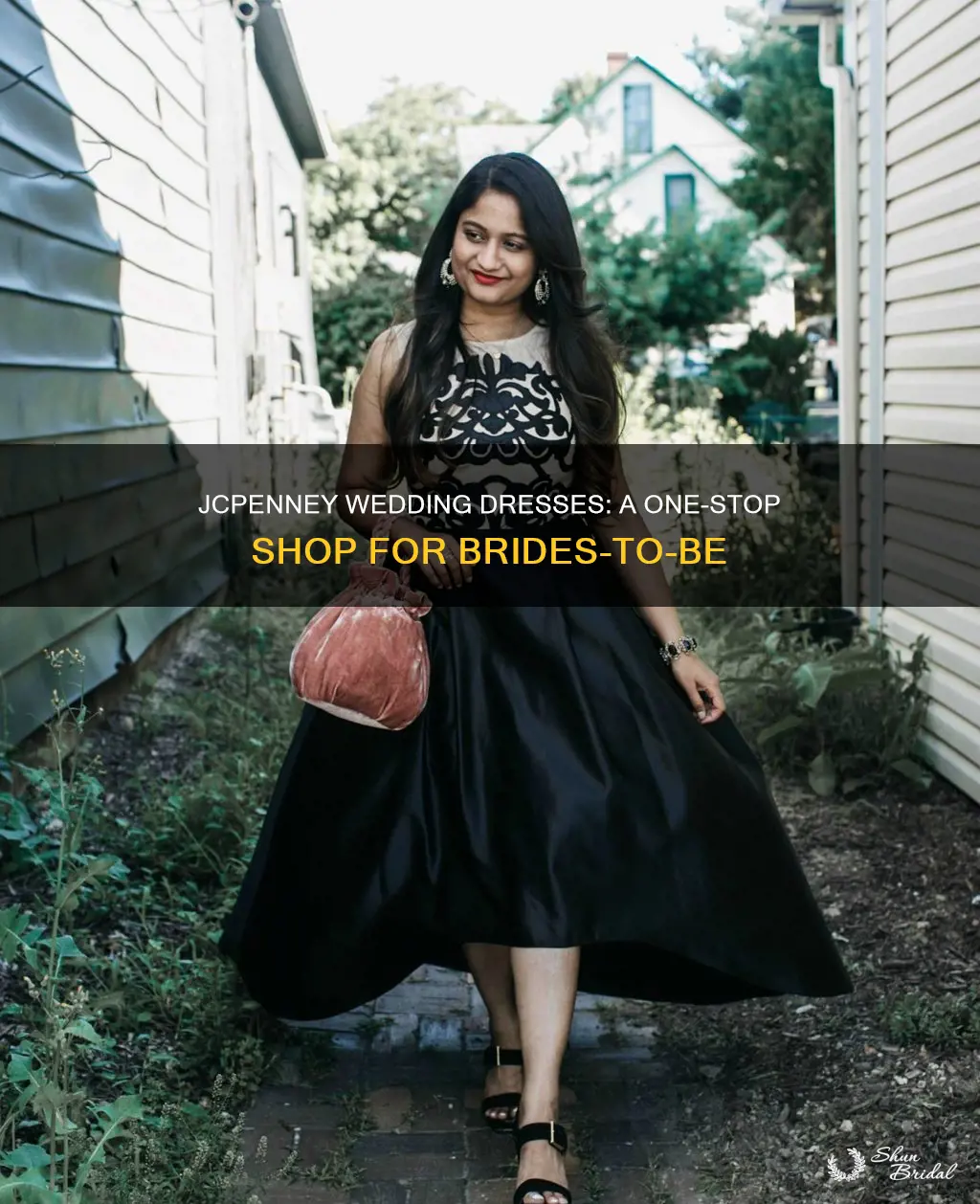 does jcp sell wedding dress