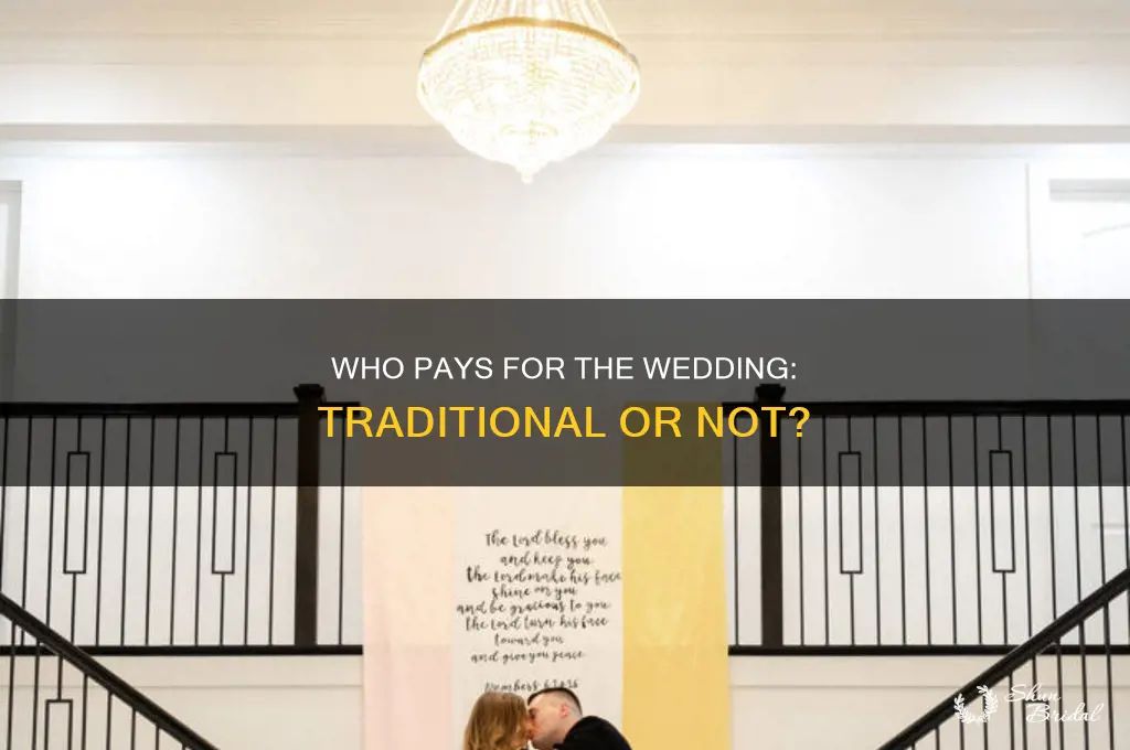 does the family of the bride psy for the wedding