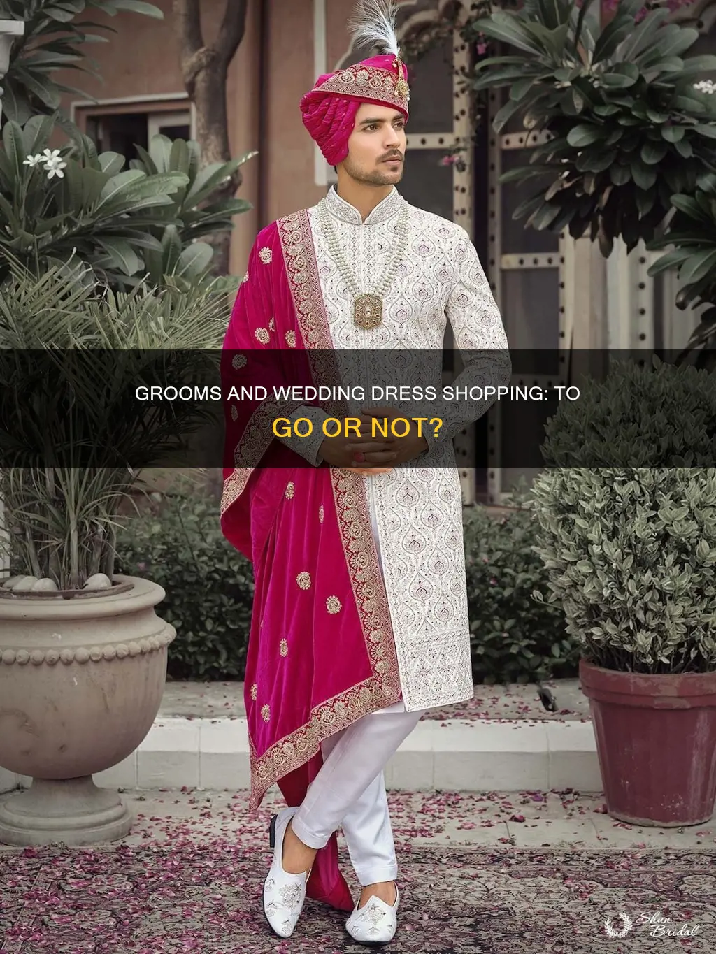 does the groom ever go wedding dress shopping