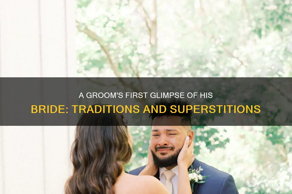 does the groom see the bride before the wedding