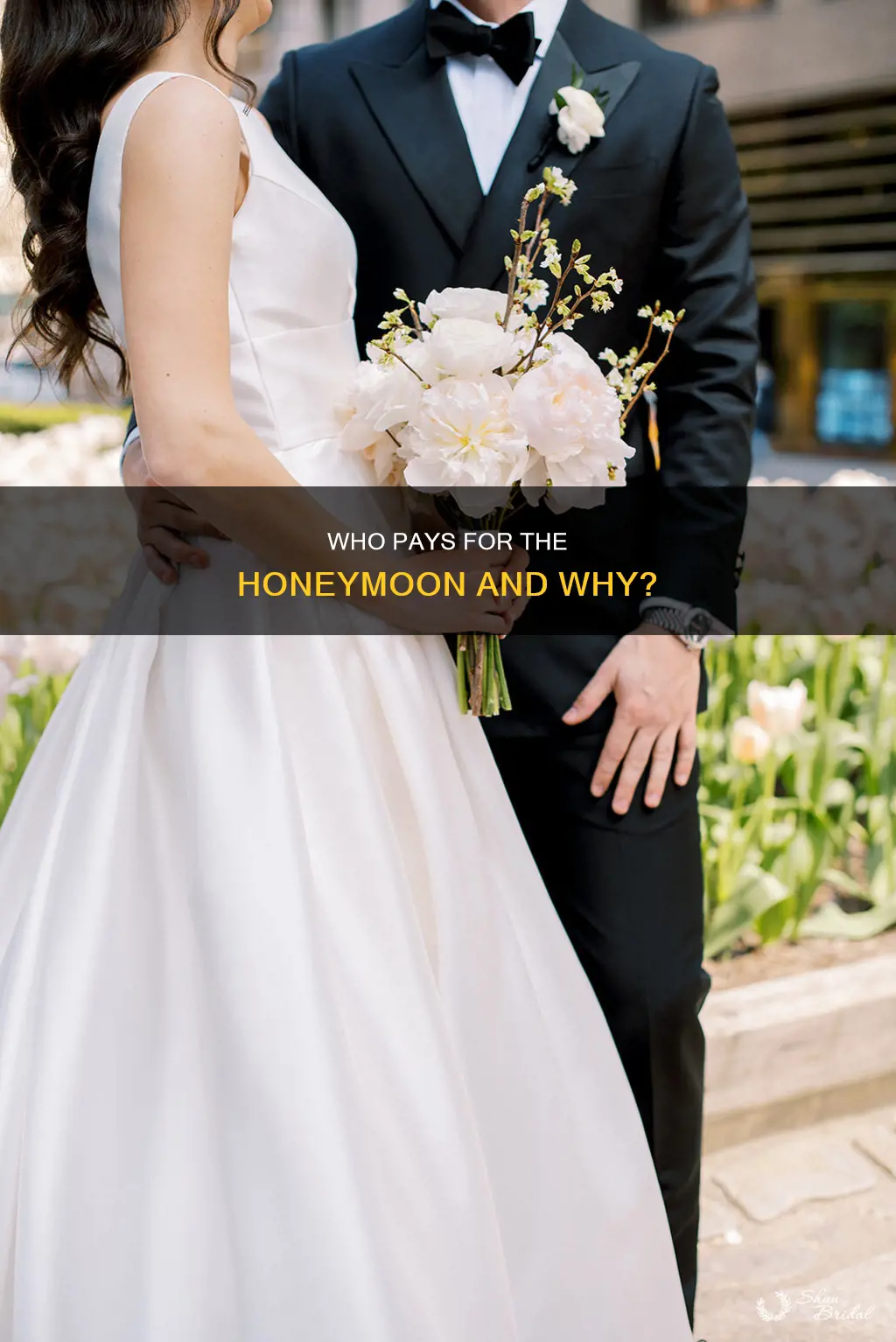 does the groom