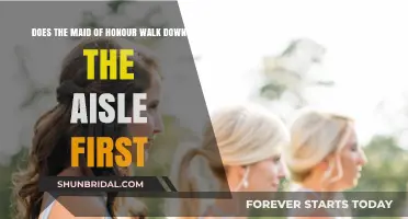 Maid of Honor's Aisle Walk: Who Goes First?