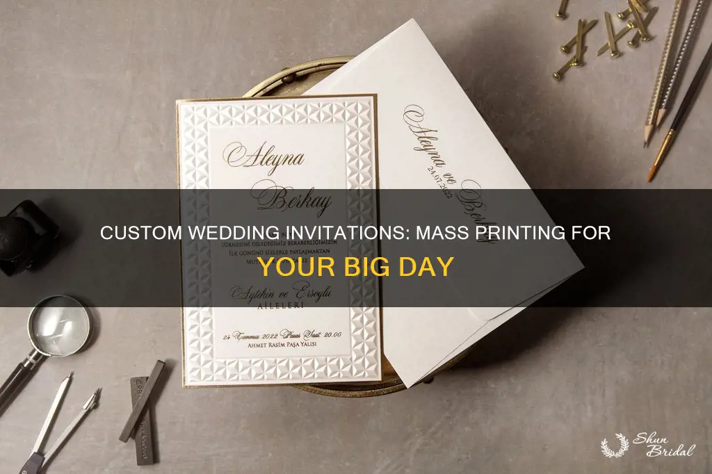 have custom wedding invitations mass printed