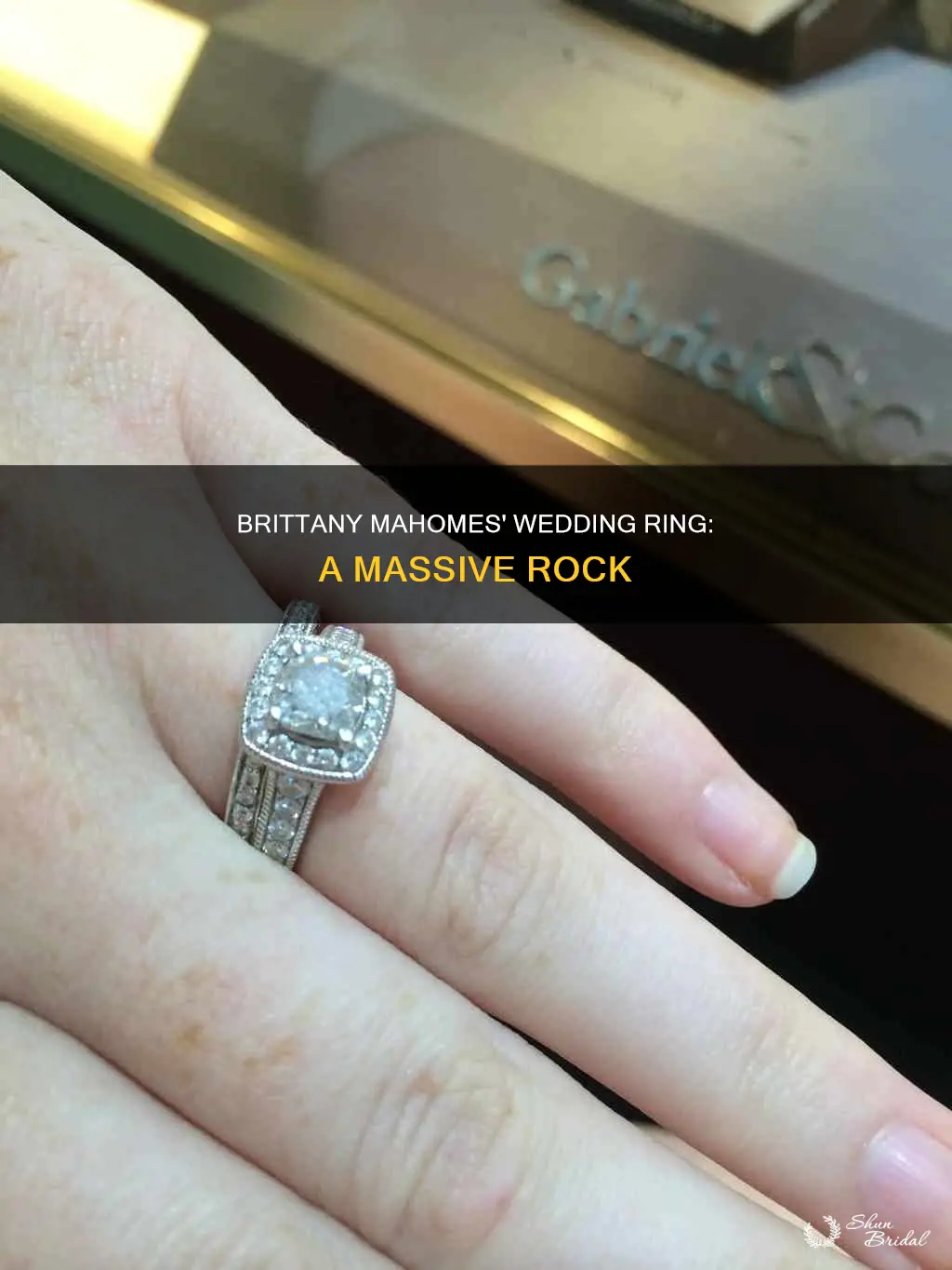 how big is brittany mahomes wedding ring