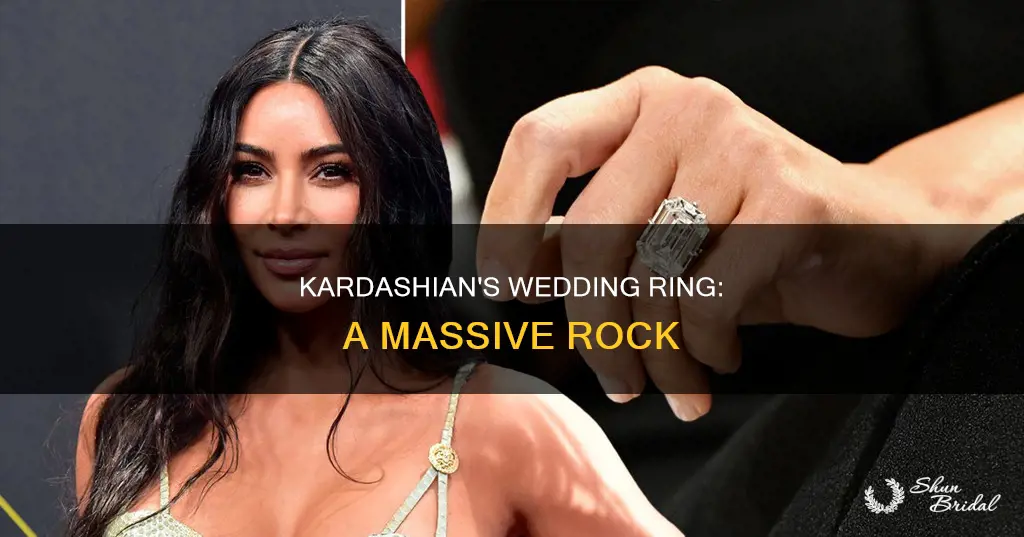 how big is kim kardashian wedding ring