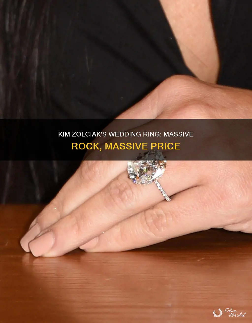 how big is kim zolciak wedding ring