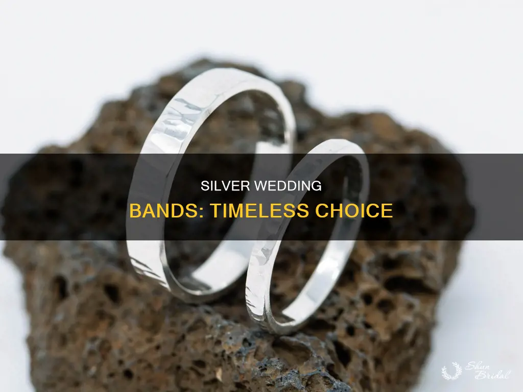 how common are silver wedding bands