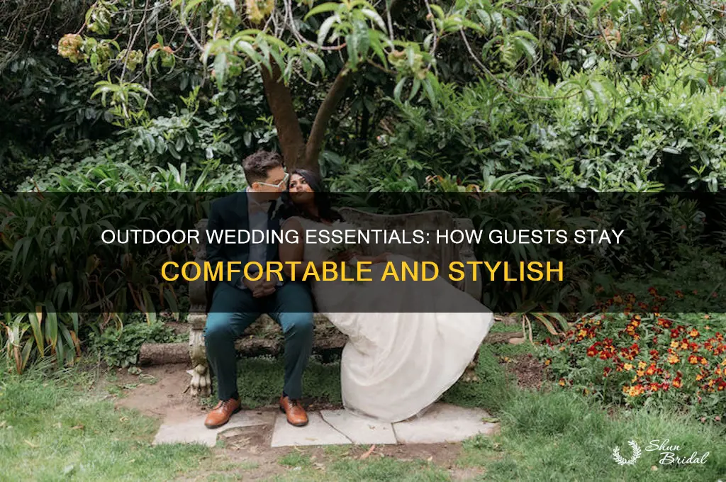 how do people at outdoor weddings