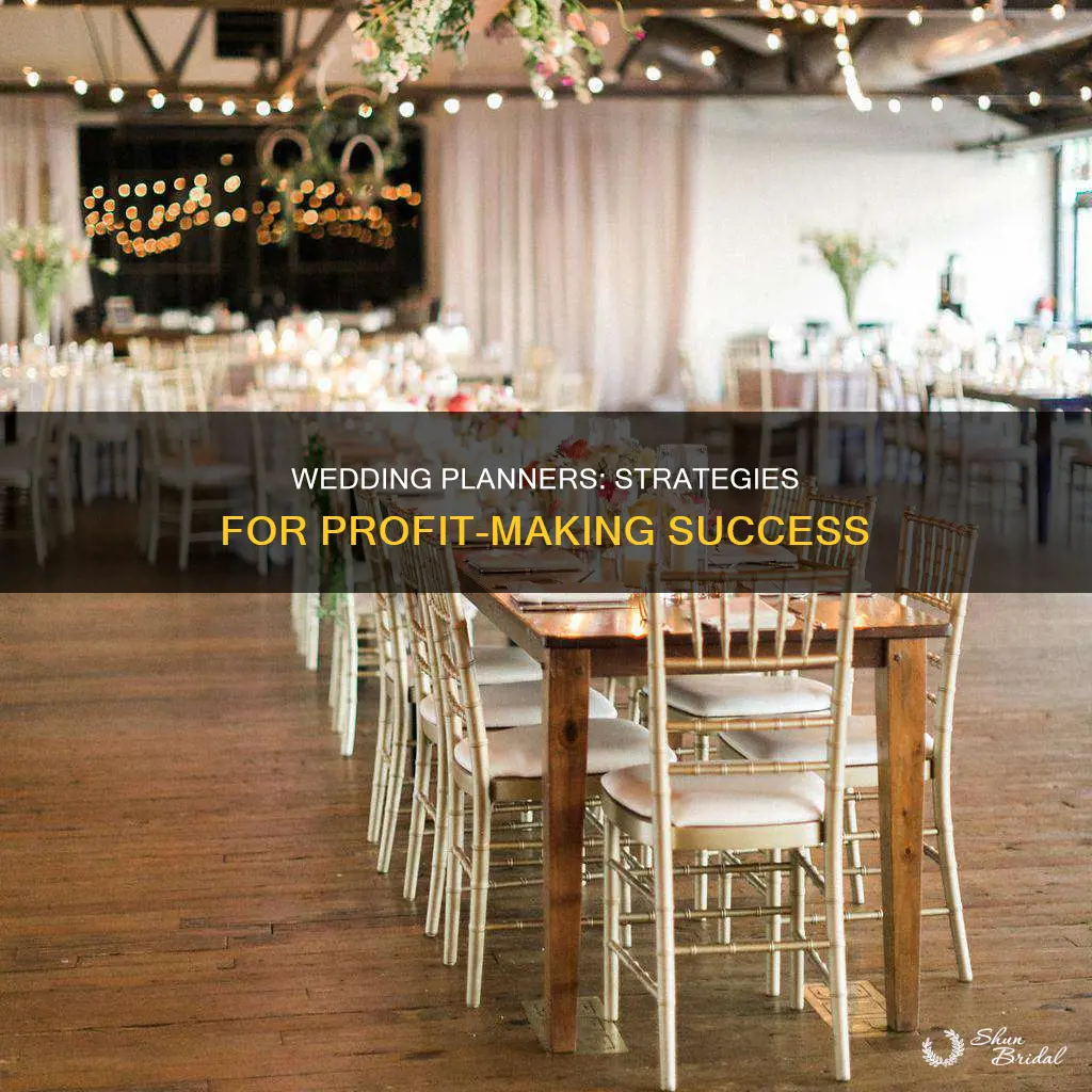 how do wedding planners make profit