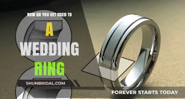 Adjusting to Your Wedding Ring: Tips for Newlyweds
