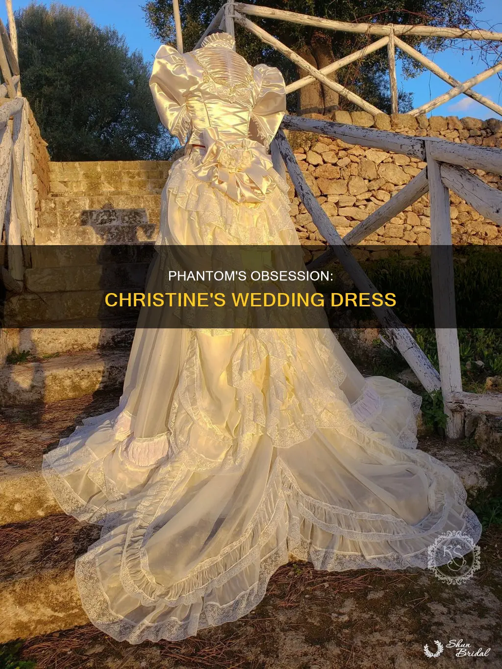 how dose phantom get christine in the wedding dress