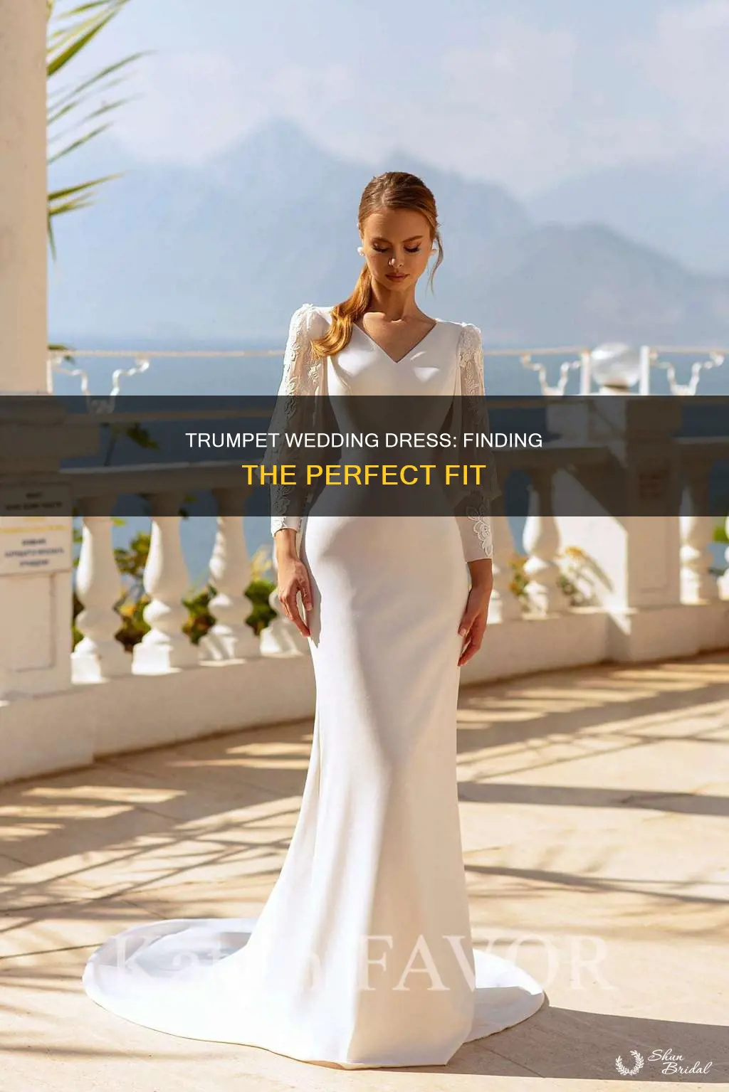how fitted should a trumpet style wedding dress be