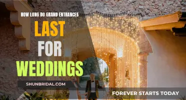 Grand Entrances: How Long Should Your Wedding's Last?