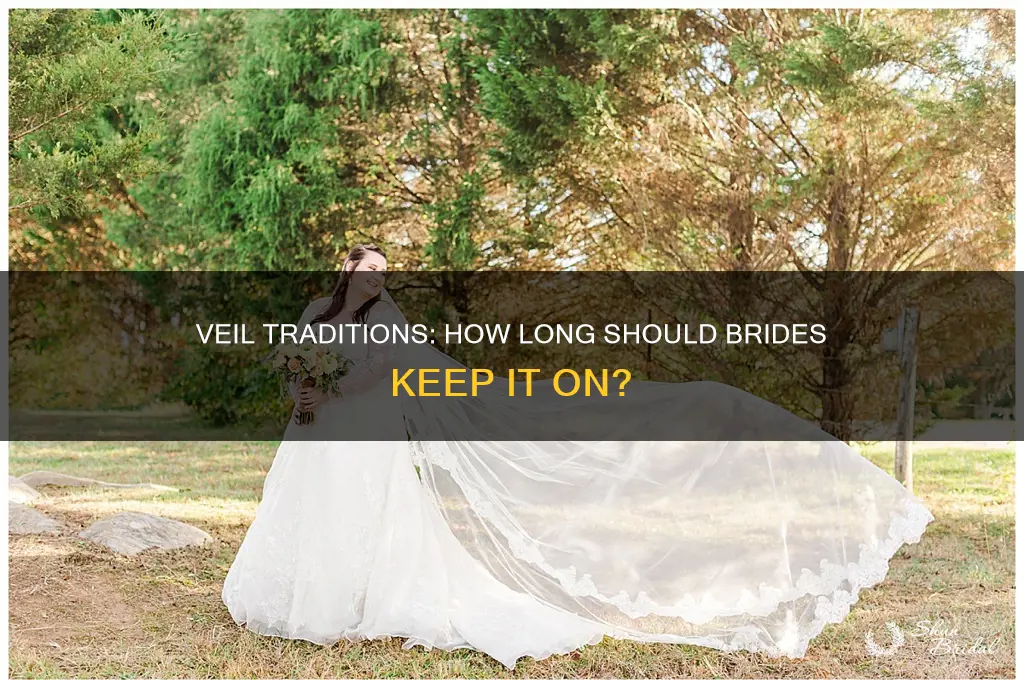 how long do you keep your veil on