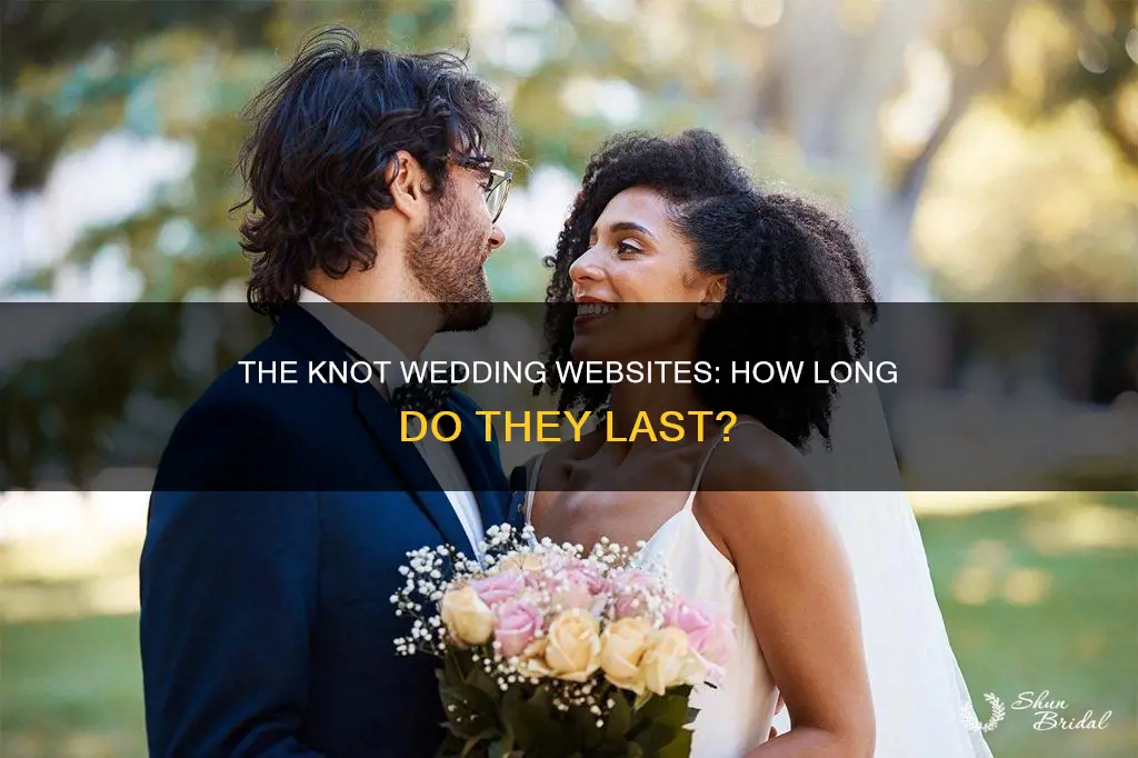 how long does the knot wedding website stay up