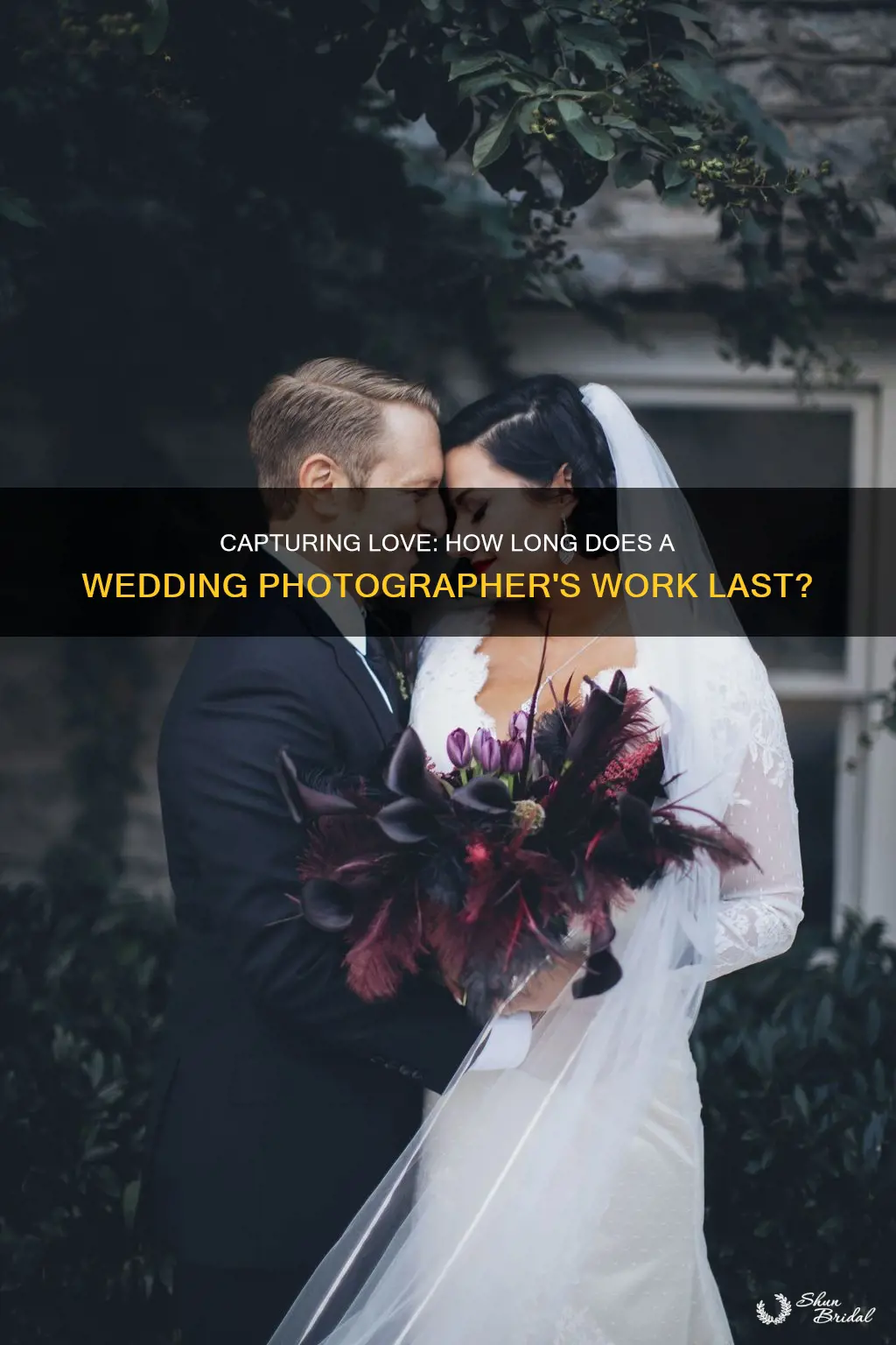 how long is a typical wedding photographer