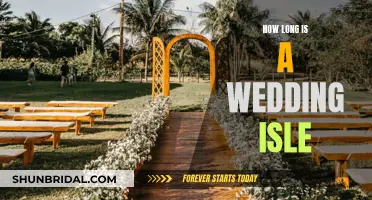 The Perfect Wedding Isle: How Long Should It Be?