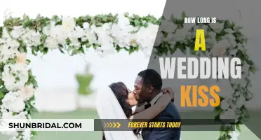 A Wedding Kiss: How Long Should It Last?