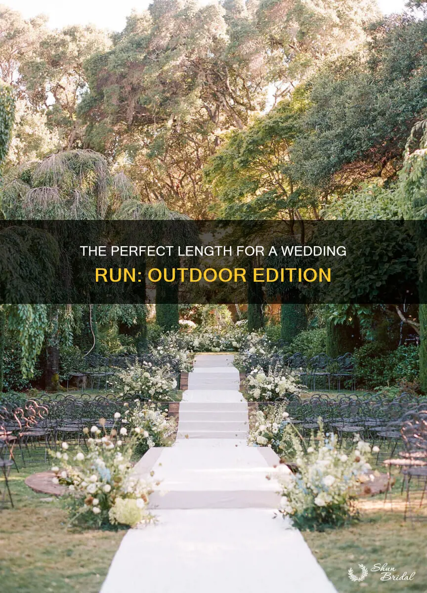 how long should the runner be for an outside wedding