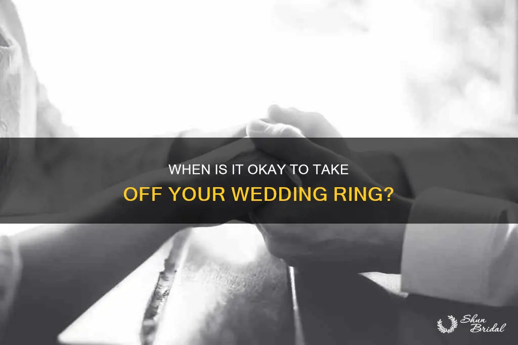 how long should widowed take before taking wedding off