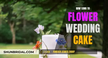 The Perfect Wedding Cake: Flowering Time and Tips