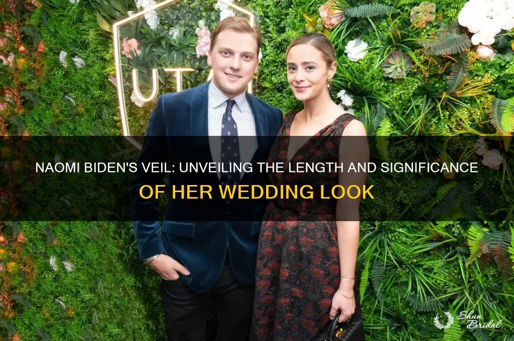 how long was naomi bidens veil