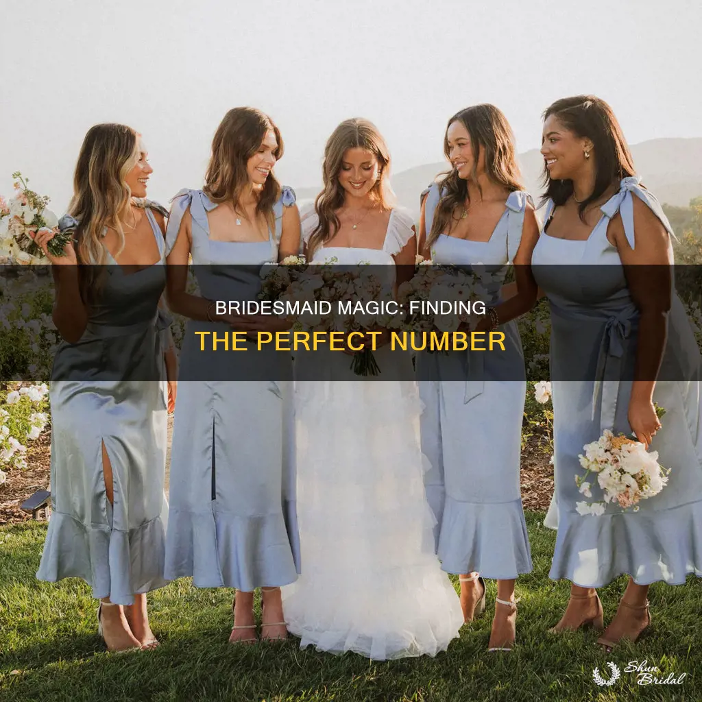 how many 4 or 5 bridesmaids