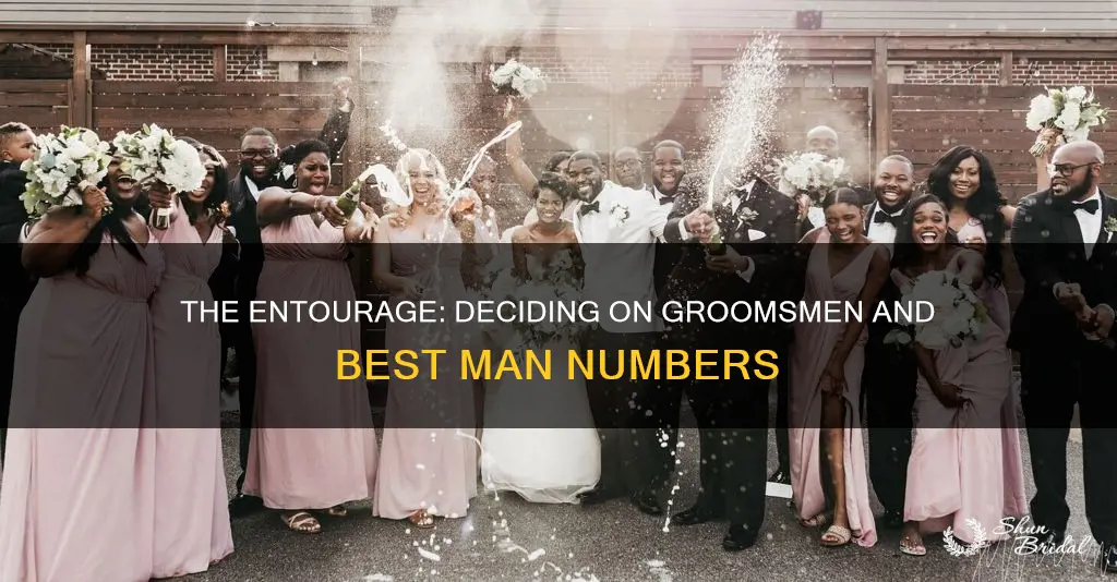 how many best man and groomsmen